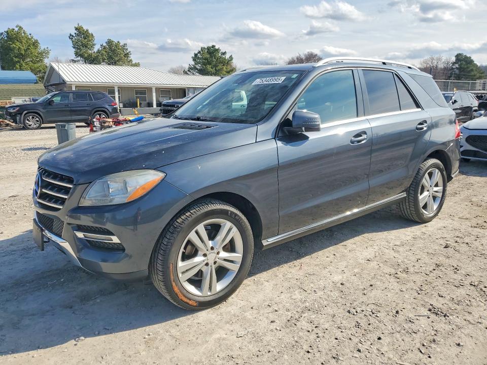 MERCEDES-BENZ ML 350 4MA 2015 with VIN 4JGDA5HB7FA466993 - Photo from auction