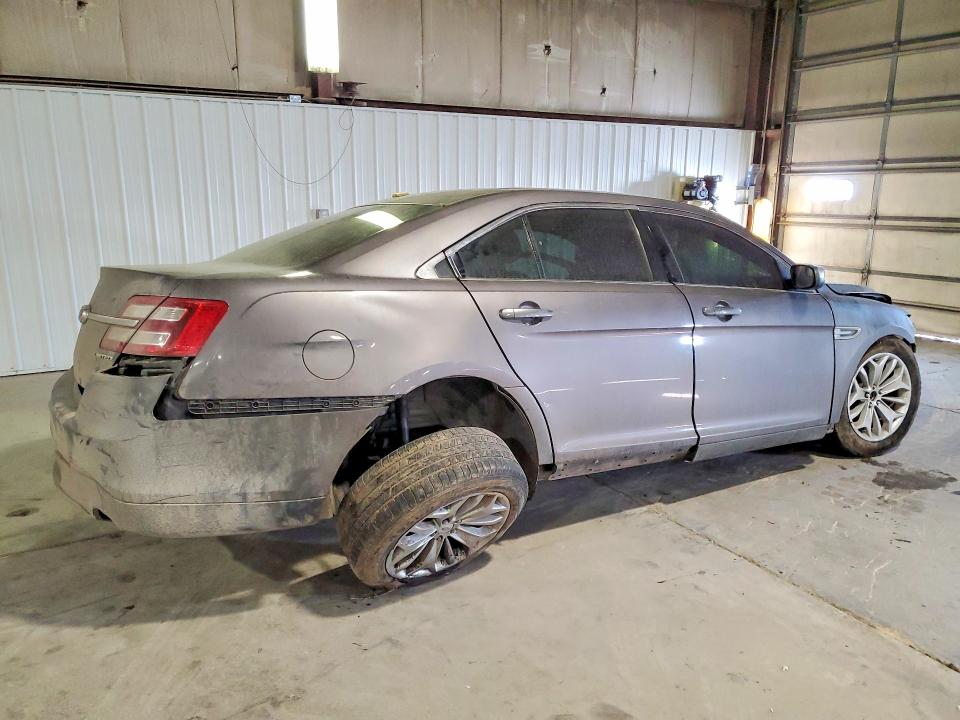 Photo 3 from auction – 2014 FORD TAURUS with VIN 1FAHP2F87EG113892