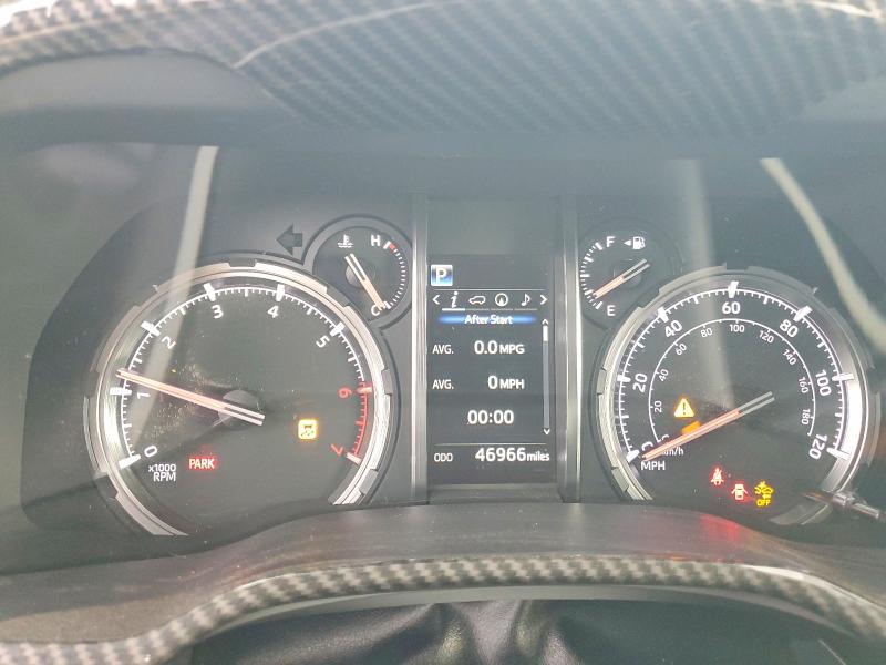 Photo 9 from auction – 2020 TOYOTA 4RUNNER with VIN JTEBU5JR4L5751404