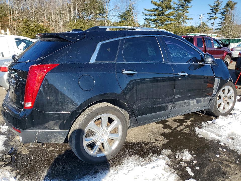 Photo 3 from auction – 2016 CADILLAC SRX with VIN 3GYFNCE38GS549409