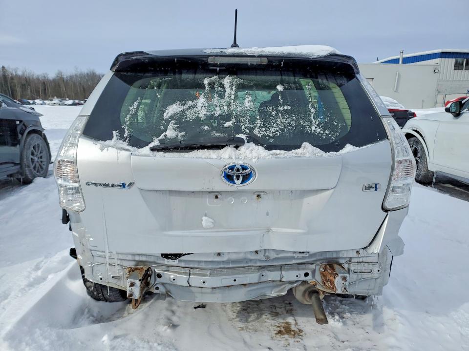 Photo 6 from auction – 2014 TOYOTA PRIUS V with VIN JTDZN3EU6E3336232