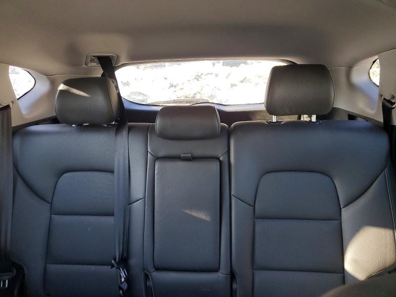 Photo 10 from auction – 2018 HYUNDAI TUCSON VAL with VIN KM8J3CA24JU632762