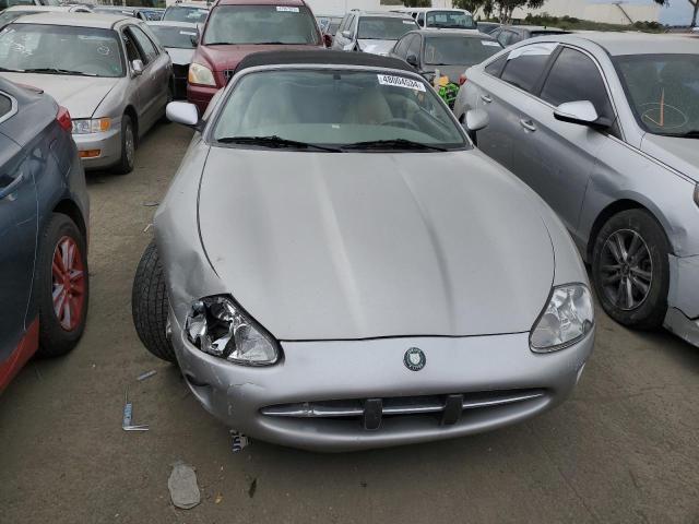 Photo 5 from auction – 1998 JAGUAR XK8 with VIN SAJGX2247WC023922