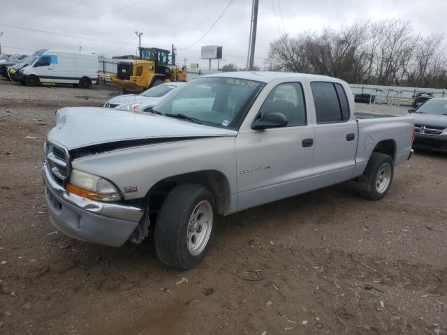 DODGE DAKOTA QUA 2000 with VIN 1B7GL2AX5YS682824 - Photo from auction
