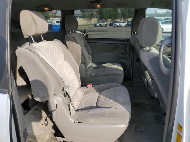 Photo 11 from auction – 2006 TOYOTA SIENNA with VIN 5TDZA23C26S573204