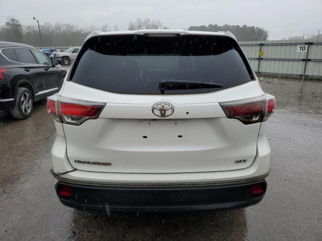 Photo 6 from auction – 2015 TOYOTA HIGHLANDER with VIN 5TDKKRFH6FS072024