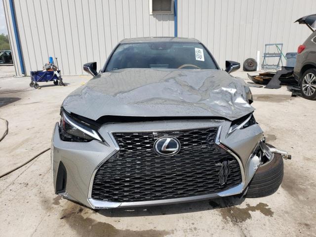 صورة رقم 5 من المزاد - 2022 LEXUS IS 300 مع VIN JTHDA1D26N5119485