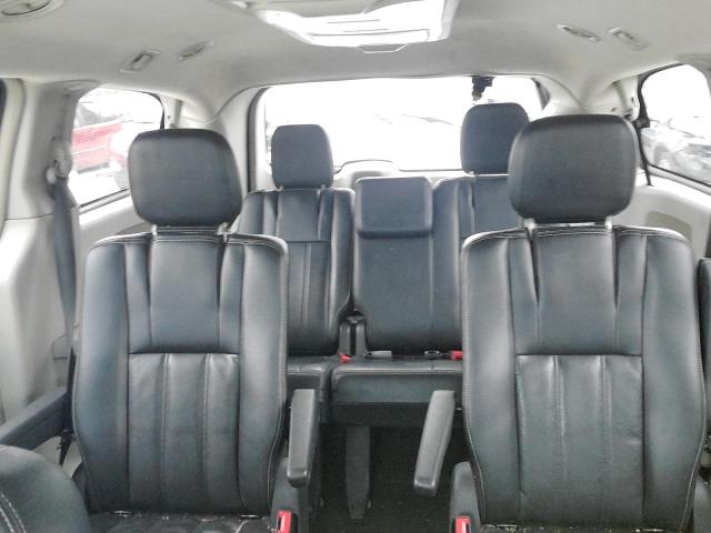 Photo 10 from auction – 2012 CHRYSLER TOWN & COU with VIN 2C4RC1BG3CR410557