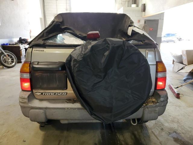 Photo 6 from auction – 2002 CHEVROLET TRACKER with VIN 2CNBJ18C226904187