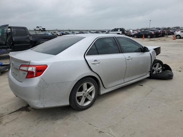 Photo 3 from auction – 2012 TOYOTA CAMRY BASE with VIN 4T1BF1FK0CU067017