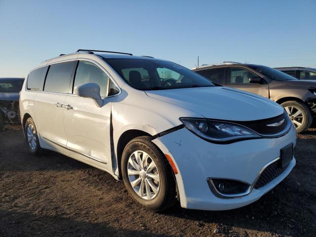 Photo 4 from auction – 2019 CHRYSLER PACIFICA T with VIN 2C4RC1BG2KR560013