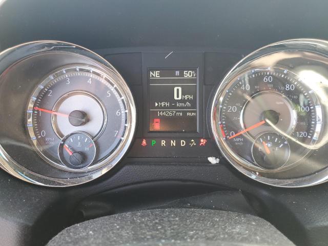 Photo 9 from auction – 2014 CHRYSLER TOWN & COU with VIN 2C4RC1BG3ER232054