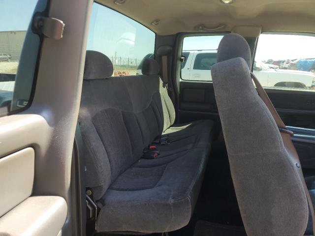 Photo 10 from auction – 2002 CHEVROLET SILVERADO with VIN 1GCEC19V52Z316011