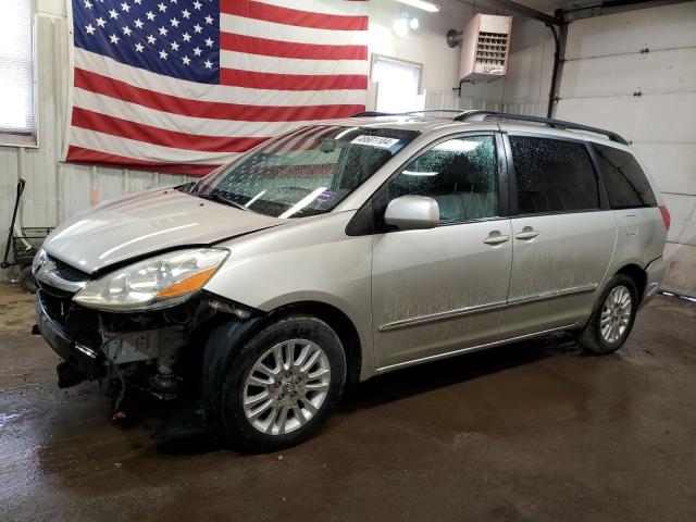 TOYOTA SIENNA XLE 2010 with VIN 5TDDK4CC1AS028526 - Photo from auction