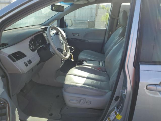 Photo 7 from auction – 2014 TOYOTA SIENNA XLE with VIN 5TDYK3DC9ES443531