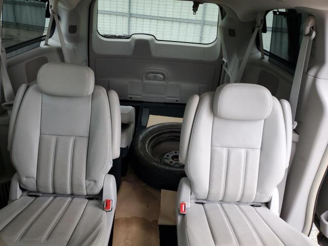 Photo 10 from auction – 2010 CHRYSLER TOWN & COU with VIN 2A4RR5DX3AR286915