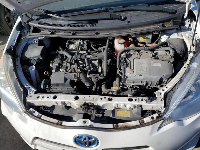 Photo 11 from auction – 2014 TOYOTA PRIUS C with VIN JTDKDTB35E1080757