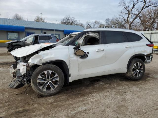 TOYOTA HIGHLANDER 2021 with VIN 5TDHZRBH1MS543280 - Photo from auction