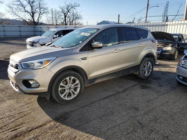 FORD ESCAPE SE 2017 with VIN 1FMCU9GD4HUC32504 - Photo from auction