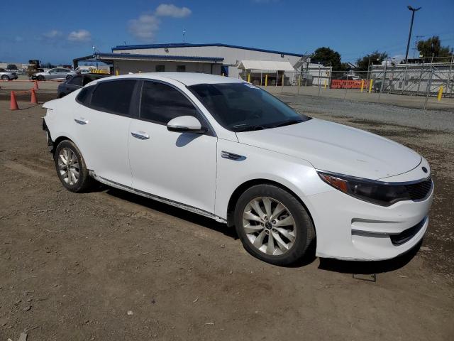 Photo 4 from auction – 2016 KIA OPTIMA LX with VIN 5XXGT4L31GG007194