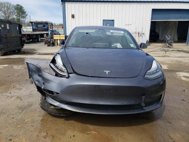 Photo 5 from auction – 2018 TESLA MODEL 3 with VIN 5YJ3E1EA2JF056837