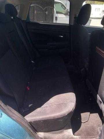 Photo 6 from auction – 2013 MITSUBISHI OUTLANDER with VIN 4A4AP4AU5DE012753