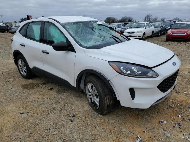 Photo 4 from auction – 2020 FORD ESCAPE S with VIN 1FMCU9F62LUC41469