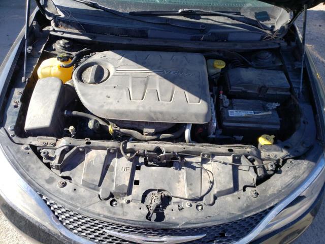 Photo 11 from auction – 2015 CHRYSLER 200 C with VIN 1C3CCCCG5FN509838