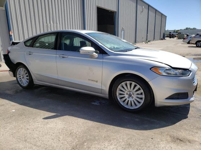 Photo 4 from auction – 2016 FORD FUSION SE with VIN 3FA6P0LUXGR405979