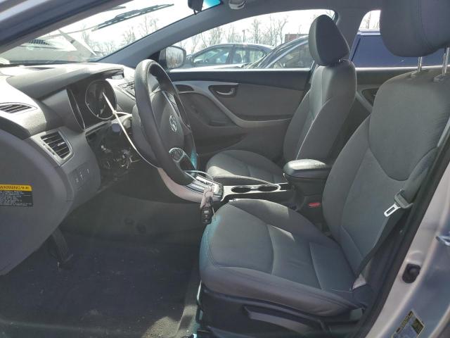 Photo 7 from auction – 2012 HYUNDAI ELANTRA GL with VIN 5NPDH4AE2CH108137