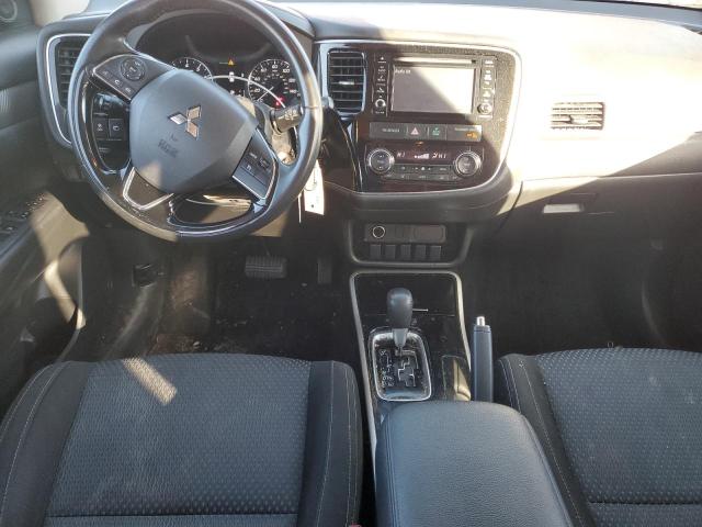 Photo 8 from auction – 2017 MITSUBISHI OUTLANDER with VIN JA4AD2A38HZ052572