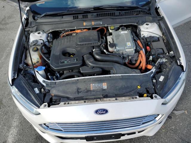 Photo 11 from auction – 2016 FORD FUSION SE with VIN 3FA6P0PU1GR322516