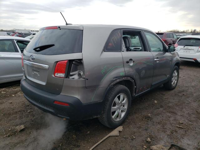 Photo 3 from auction – 2013 KIA SORENTO LX with VIN 5XYKTCA69DG358606