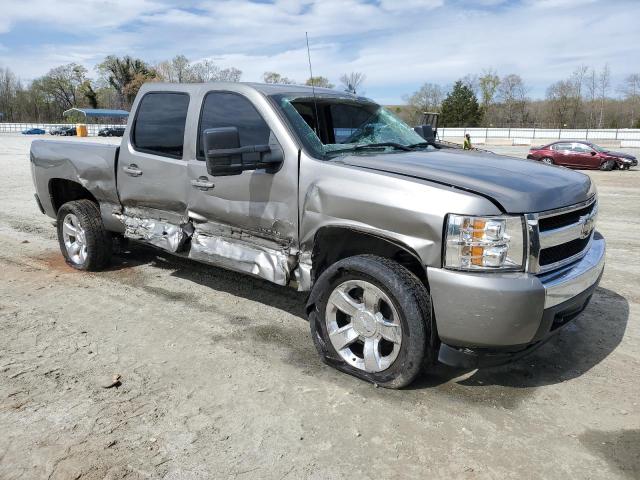 Photo 4 from auction – 2007 CHEVROLET SILVRK1500 with VIN 2GCEC13J271545395