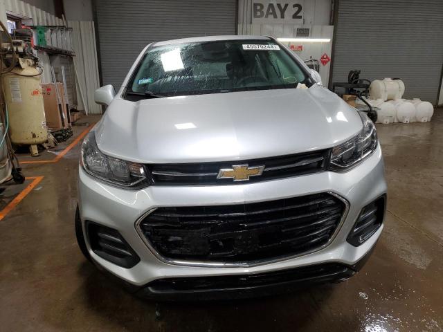 Photo 5 from auction – 2017 CHEVROLET TRAX LS with VIN KL7CJNSB3HB240310