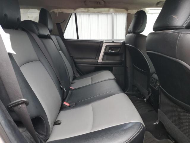 Photo 10 from auction – 2015 TOYOTA 4RUNNER SR with VIN JTEBU5JRXF5205033