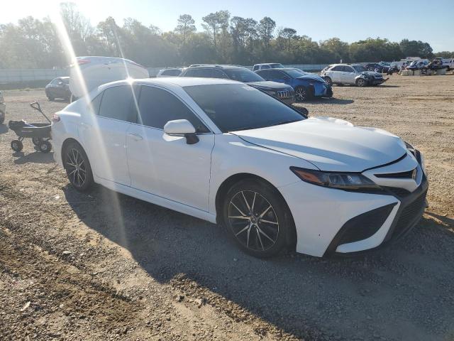 Photo 4 from auction – 2022 TOYOTA CAMRY SE with VIN 4T1G11AK2NU625321