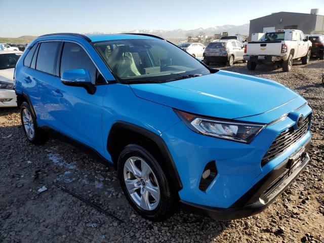 صورة رقم 4 من المزاد - 2021 TOYOTA RAV4 XLE مع VIN JTMP1RFV7MD074744