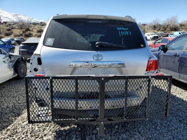 Photo 6 from auction – 2011 TOYOTA HIGHLANDER with VIN 5TDDK3EH3BS049737