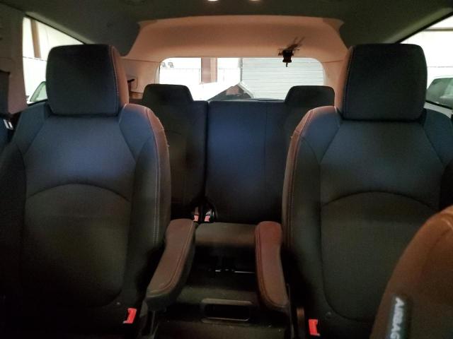 Photo 10 from auction – 2017 CHEVROLET TRAVERSE L with VIN 1GNKVGKD1HJ350592
