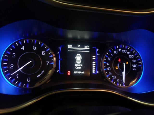 Photo 9 from auction – 2015 CHRYSLER 200 LIMITE with VIN 1C3CCCAB2FN532422