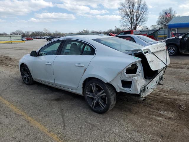 Photo 2 from auction – 2017 VOLVO S60 PLATIN with VIN LYV402HM8HB148139