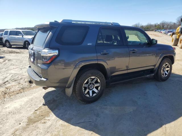 Photo 3 from auction – 2017 TOYOTA 4RUNNER SR with VIN JTEZU5JR5H5150461