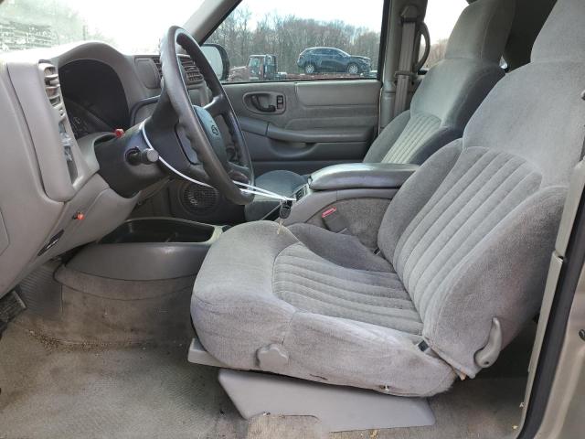 Photo 7 from auction – 2002 CHEVROLET BLAZER with VIN 1GNCS18W22K178545
