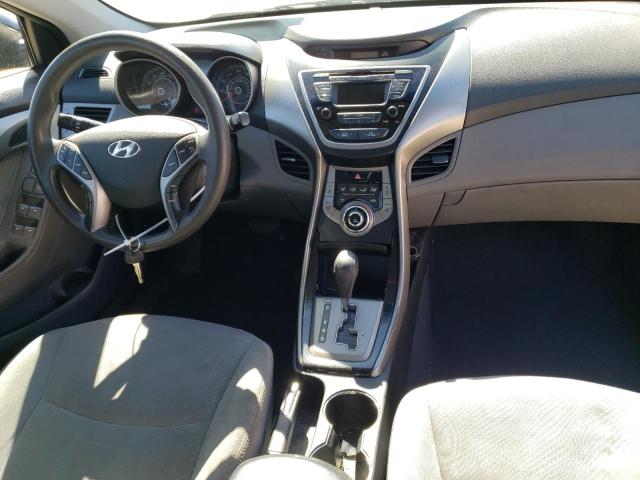Photo 8 from auction – 2013 HYUNDAI ELANTRA GL with VIN 5NPDH4AE2DH413171