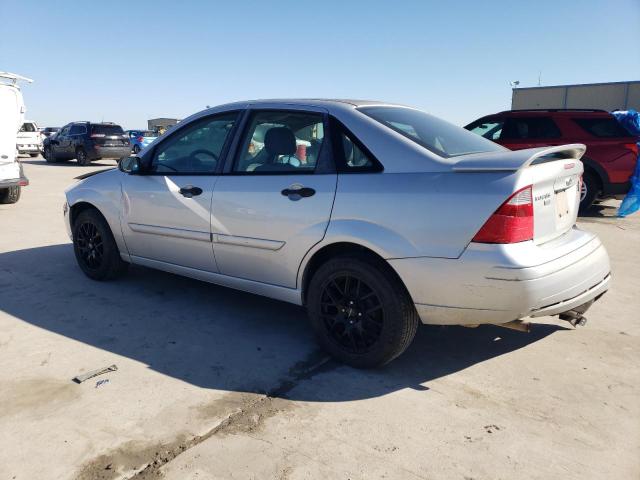 Photo 2 from auction – 2005 FORD FOCUS ZX4 with VIN 1FAFP34N65W282619