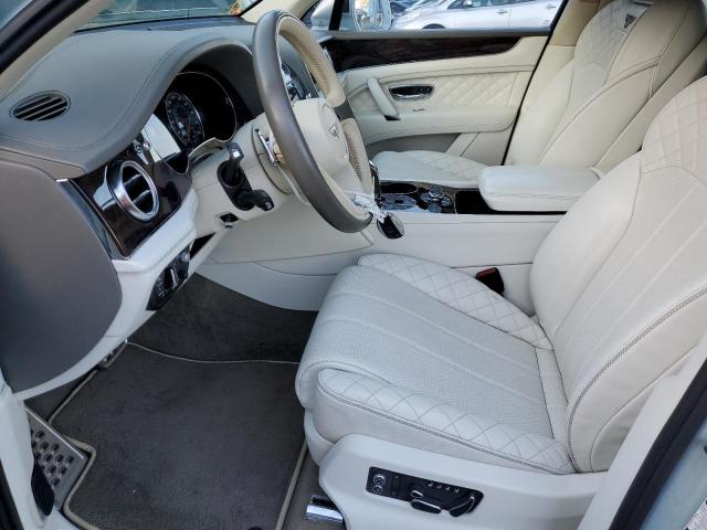 Photo 7 from auction – 2019 BENTLEY BENTAYGA with VIN SJAAM2ZV9KC024626