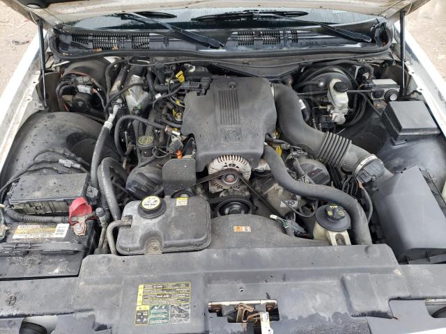 Photo 11 from auction – 2004 MERCURY GRAND MARQ with VIN 2MEFM75W44X626189