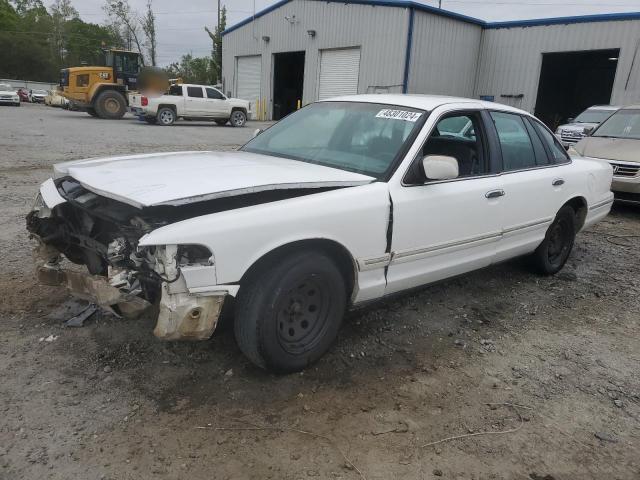 FORD CROWN VICT 1997 مع رقم تعريف المركبة 2FALP73W4VX112896 - صورة من المزاد