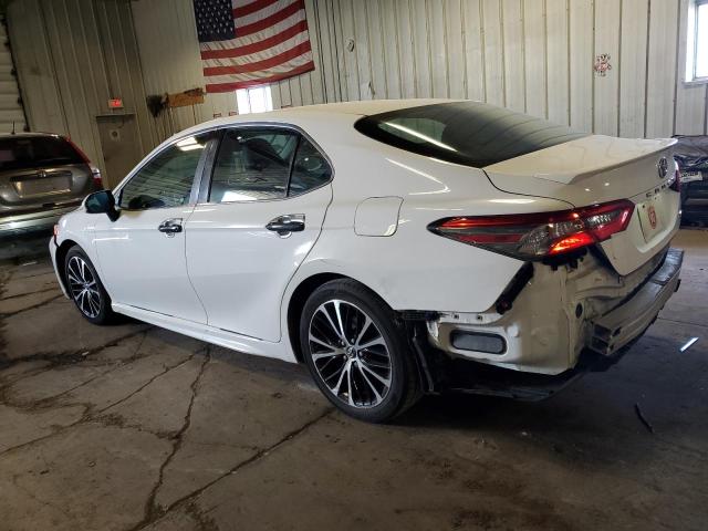 Photo 2 from auction – 2018 TOYOTA CAMRY with VIN 4T1B11HK5JU070293